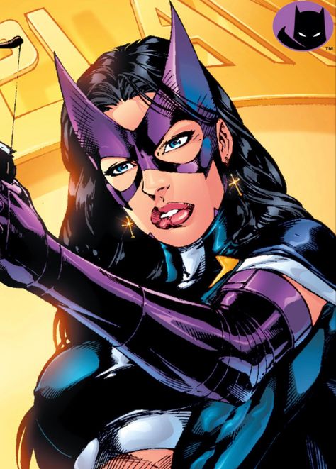 Huntress Tattoo, Huntress Art, Huntress Dc, Helena Bertinelli, Comic Icons, Black Canary, Dc Comic, Comics Art, Dc Characters