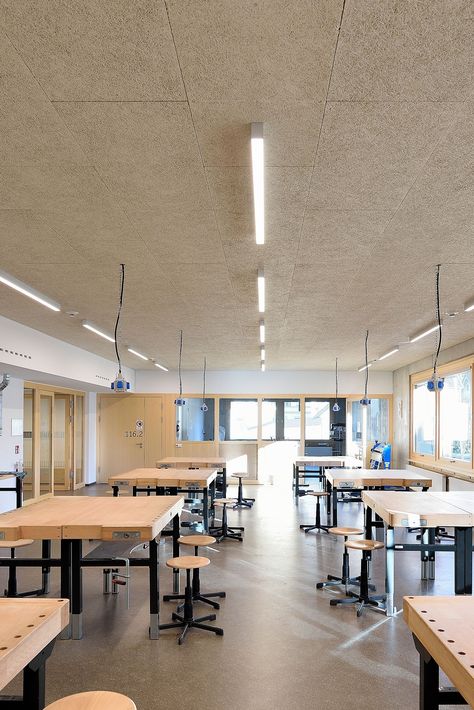 Concrete And Wood Architecture, Acoustics Design, Dark Ceiling, Acoustic Ceiling Panels, Acoustic Ceiling, Workshop Studio, Wood Architecture, Acoustic Solutions, Multipurpose Room