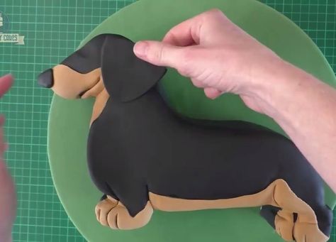 Sausage Dog Birthday Cake, Sausage Dog Cake Dachshund, Dachshund Cake Ideas, Dachshund Birthday Cake, Wiener Dog Cake, Sausage Dog Cake, Dachshund Cake, Childrens Party Food, Zoes Fancy Cakes