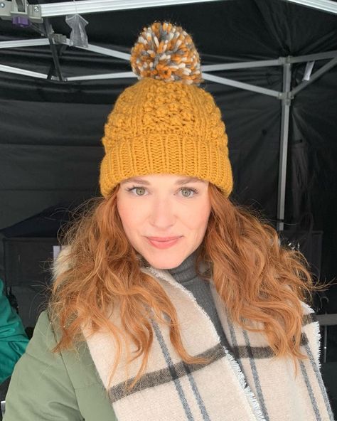 April Kepner, Sarah Drew, Little Hat, Famous Women, New Shows, Greys Anatomy, Woman Face, Athens, Cool Girl