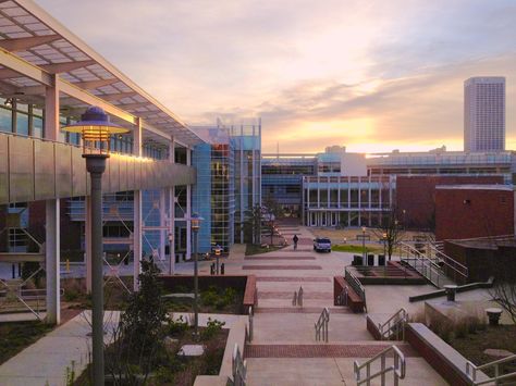 The back side of the Klaus building - photo credit to Daniel Hooper. Georgia Tech Campus, Georgia Tech Aesthetic, Ga Tech, Building Photo, 2025 Spring, Georgia Institute Of Technology, Tech Aesthetic, Tech Lifestyle, Dream School