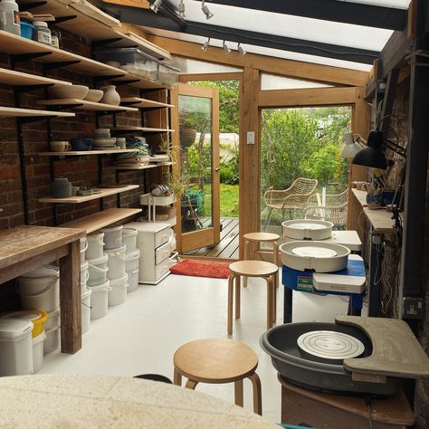 The pottery has had a refresh, creating more space and better, more adaptable shelving thanks to @jimclabs 💕 I love it when this little studio is full of people doing workshops & creating pots, but sometimes when the old shelves were getting full I found it difficult to settle into making my own work and it constantly felt like a game of pottery Tetris! I don’t think potters ever feel like they have enough shelf space, but this will definitely help. Sunroom Pottery Studio, Small Home Ceramic Studio, Pottery Corner At Home, She Shed Pottery Studio, Garden Pottery Studio, At Home Ceramic Studio, Outdoor Pottery Studio, Pottery Shed Ceramic Studio, Tiny Pottery Studio