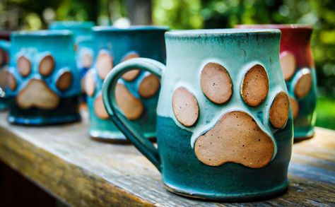 @happy.dog.pottery: "Previews of the October restock pots are on the website now! The listings will read “Out of Stock”…" Dog Pottery, Ceramics Pottery Mugs, Diy Pottery Painting, Beginner Pottery, Pottery Handbuilding, Pottery Gifts, Clay Mugs, Mug Handmade, Pottery Crafts