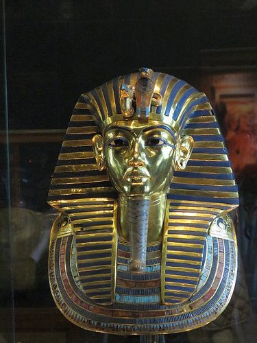 https://flic.kr/s/aHskrwA1Nf | Cairo, Egypt | On visit to Cairo in December 2015 I made a trip to the Museum and to the Pyramids on the outskirts of the city. I was lucky to be able to see King Tut's mask which has been restored and was opened for public display PLUS we were allowed to take pictures in the museum !! Egyptian Decorations, Egyptian Mask, The Boy King, King Tutankhamun, Ancient World History, Ancient Egyptian Artifacts, Amenhotep Iii, Afrique Art, Egyptian Artifacts