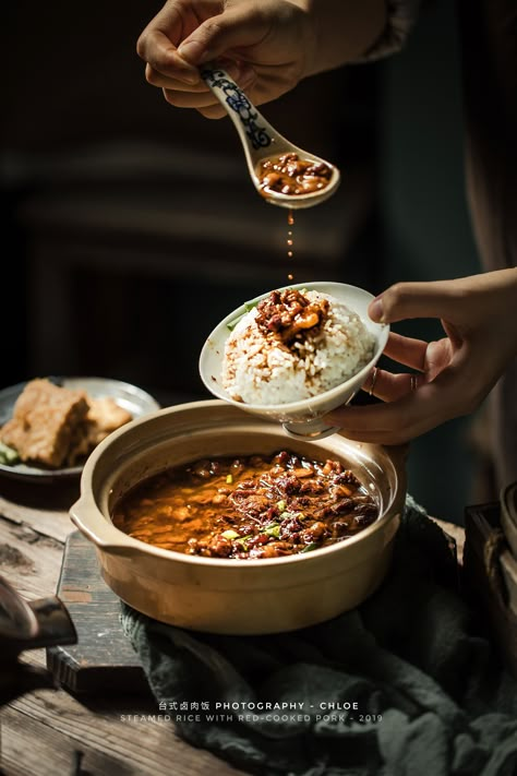 Rice Photography Food Styling, Rice Food Photography, Thai Food Photography, Steam Rice, Asian Food Photography, Bar Restaurant Design, Rice Photography, Food Photography Composition, Moody Food Photography