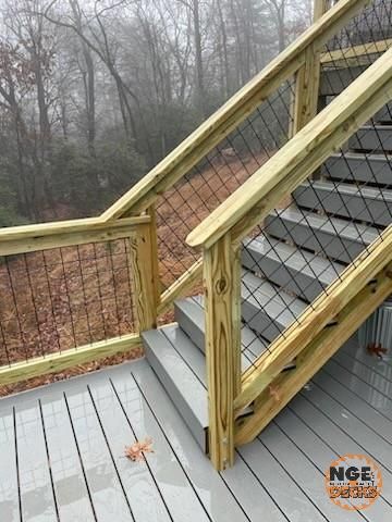 Whether you're looking for new deck boards, custom stairs, or railing, our team has the expertise to create the perfect outdoor space for you. #DeckBuilder #Trex #BestDeckBuilder #NorthGeorgiaEliteDecks #PorchBuilder #Decking #GeorgiaDeckBuilders #OutdoorLivingGA #NorthGeorgiaDecks #Deck #DeckAddition #CustomDeck #DeckInstallation #DeckReplacement #GeorgiaPorchLife #DeckDesignGeorgia #CustomDecksGA Decks Off Back Of House, Wood Deck Railing, Custom Stairs, Deck Addition, Deck Railing Design, Porch Life, Deck Installation, Deck Stairs, Deck Railing