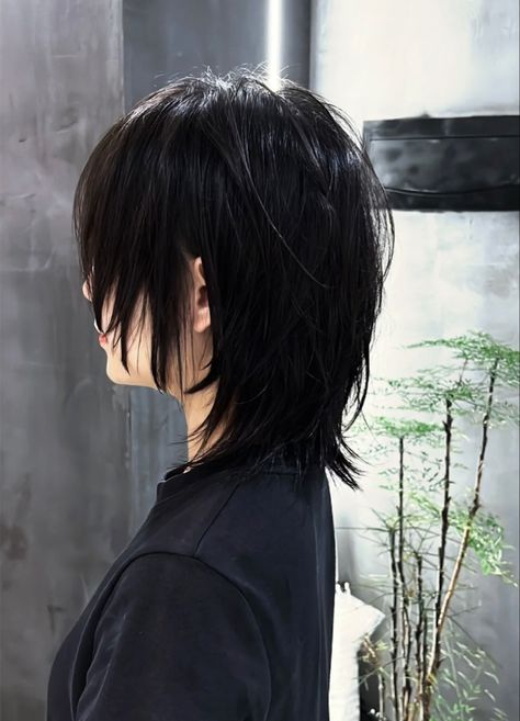 Japanese Alt Hair, Hush Haircut Shorthair, Japanese Shag Haircut, Japanese Wolfcut, Short Hairstyle Women Layers, Short Japanese Hair, Shizuku Haircut, Lain Haircut, Japanese Wolf Haircut