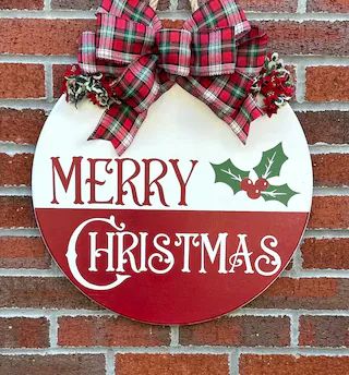 RemmyDesign - Etsy Holiday Circle Wood Signs, Chrismas Wreaths, Christmas Round Wood Signs, Christmas Doorhangers, Winter Door Decor, Circle Signs, Christmas Door Sign, Christmas Door Wreath, Stencil Wood