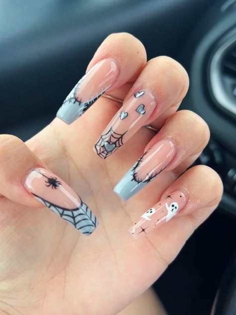 Difficult Nails Design, Cute Halloween Nails Coffin Shape, Spooky Halloween Nails Coffin Shape, Grey Spooky Nails, Spooky Blue Nails, Cute Spooky Halloween Nails Designs, Coffin Shape Halloween Nails, Baby Blue Halloween Nails, Frankenstein Nails Halloween