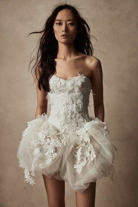 VI – Danielle Frankel Danielle Frankel, Tulle Cocktail Dress, Mini Wedding Dresses, Mini Robes, Reception Dress, Short Wedding Dress, Couture Dresses, Bridal Style, Strapless Wedding Dress