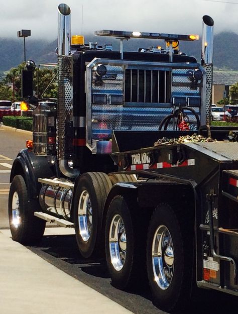 #42 TJ GOMES TRUCKING Heavy Haul Truck Heavy Haul Trucks, Custom Peterbilt, Custom Lifted Trucks, Mercedes Truck, Dump Trailers, Truck Transport, Future Trucks, Custom Big Rigs, Dream Cars Jeep