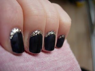 A little glitter. Reverse French Manicure, Nagellack Trends, Her Nails, Get Nails, Orange Nails, Nailed It, Manicure Y Pedicure, Nail Polishes, French Manicure