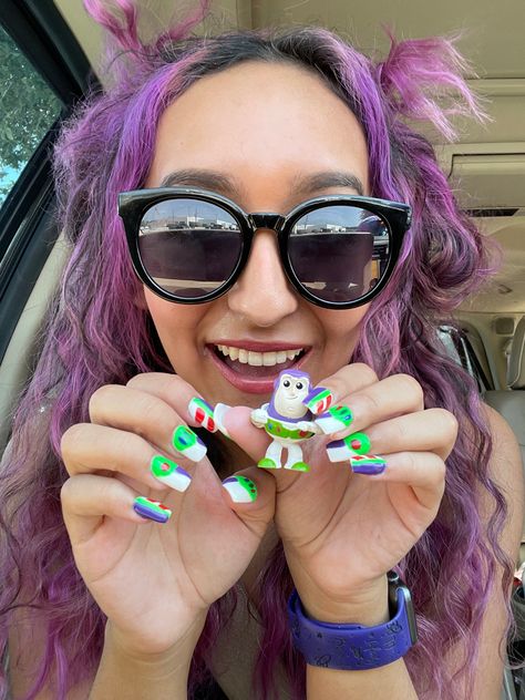 Im super excited about Lightywar coming out soon (watching on my 18th birthday, june 16th!) i went to get lightyear nails done. Theres some blemishes but i love them! Buzz Lightyear Nail Art, Buzz Light Year Nails, Buzz Nails, Buzz Lightyear Nails, My 18th Birthday, Halloween 2022, Halloween Costumes Makeup, Nails Done, Second Birthday