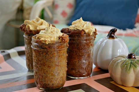 MASON JAR PUMPKIN BREAD Pumpkin Monkey Bread, Mason Jar Pumpkin, Whipped Pumpkin, Pumpkin Spice Creamer, Pumpkin Spice Bread, Mason Jar Desserts, Pumpkin Crunch, Cinnamon Pumpkin, Fall Mason Jars