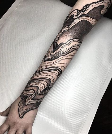 Another killer by @raphcemo guest at @ceremonytattoosociety (@kidsloveinkeast )#ttt #tattooing #tattoo #contemporarytattooing #sangbleu #tatouage #inked #bodyart #TTTpublishing www.sangbleu.club/shop/publications/ Unique Forearm Tattoos, Mangas Tattoo, Neotraditional Tattoo, Serpent Tattoo, Hamsa Tattoo, Forearm Sleeve, Tattoo Inspiration Men, Forearm Sleeve Tattoos, Muster Tattoos