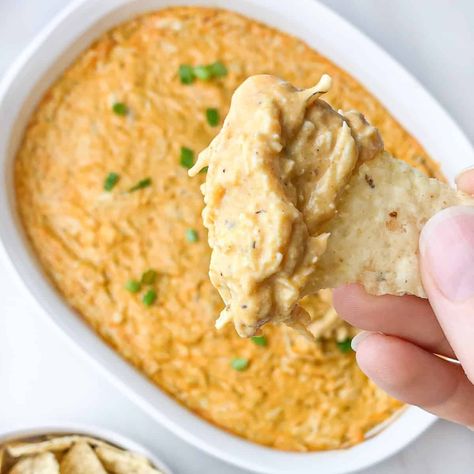 Dairy-Free Buffalo Chicken Dip Non Dairy Cream Cheese, Honey Lemon Pepper Wings, Dairy Free Dips, Dairy Free Appetizers, Lemon Pepper Wings, Chicken Dip Recipe, Buffalo Chicken Dip Recipe, Raw Chicken Breast, Dairy Free Cream