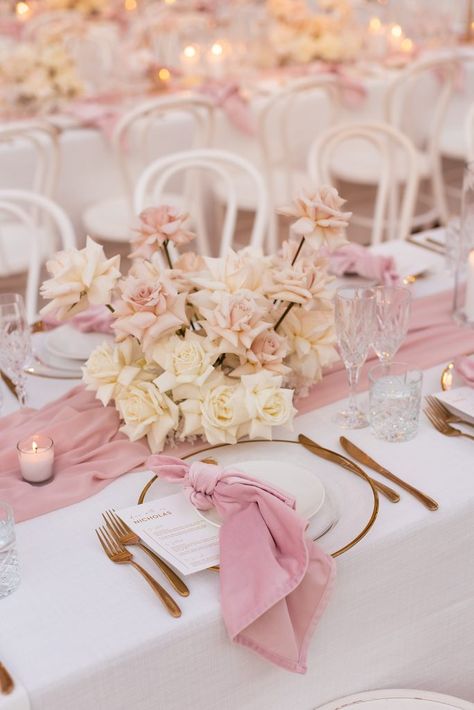 Luxe Sophistication Floral Style at Maleny Manor - Mondo Floral Designs Pastel Pink Wedding Theme, Pink Wedding Florals, Pink Table Decor, Maleny Manor, Pink Wedding Table, Pink Table Decorations, Pastel Pink Wedding, Wedding Table Set, Wedding Interior