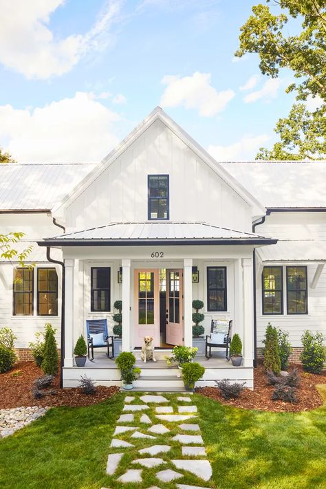 Farmhouse Exterior Paint Colors, Farmhouse Exteriors, North Carolina Lakes, Southern Living House, Best Neutral Paint Colors, Lake Wylie, Southern Living House Plans, Lake House Plans, Exterior Paint Color