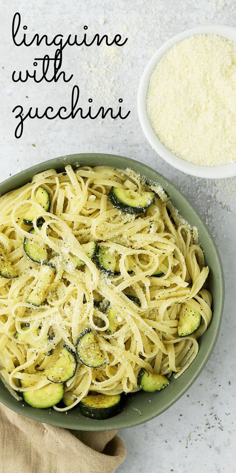 Linguine with Zucchini - Simply Made Recipes Easy Zucchini Pasta Recipes, What To Cook With Salmon, Zucchini Pasta Recipe, Pasta Side Dish, Pasta Side, Side Dish Ideas, Recipe Zucchini, Quick Dinner Ideas, Italian Seasonings