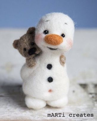 Wool Crochet Ideas, Tovad Ull, Felted Christmas, Felting Diy, Felt Snowman, Needle Felting Ideas, Needle Felted Christmas, Needle Felting Diy, Wool Needle Felting