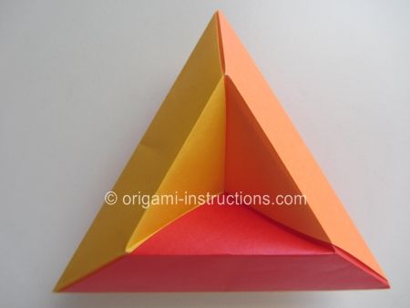 Origami Modular Tricorne Origami Geometric Shapes, Origami Kutu, Origami Wall Art, Box Origami, Origami Shapes, Origami Paper Folding, Origami For Beginners, Origami Fish, Origami Love