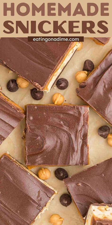 Make a whole pan of easy Homemade Snickers to share with friends and family. Layers of chocolate, nougat, and caramel make this a treat nobody can resist! This Homemade Snickers Bars come together in less than 30 minutes for a delicious treat for the holidays or for any occasion. Make your favorite candy bar from scratch with simple steps. #eatingonadime #homemadesnickers #easydesserts Home Made Snickers Bars, Snicker Bars Recipe, Snickers Fudge, Homemade Snickers Bars, Apple Nachos Recipe, Snickers Bars Recipe, Snickers Recipe, Caramel Recipe Easy, Pecan Pie Bars Easy