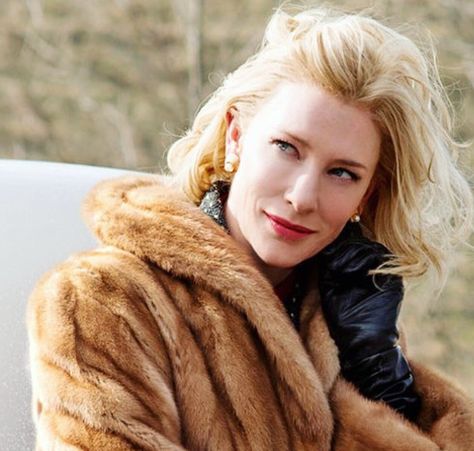 Cate Blanchett in Carol (2015) Catherine Élise "cate" Blanchett, Cate Blanchett Carol, Patricia Highsmith, Catherine Élise Blanchett, Rooney Mara, Christina Ricci, Actrices Hollywood, Cate Blanchett, Paros