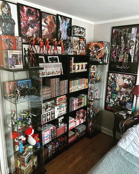 Figure Room Design, Anime Living Room Decor, Manga And Figure Shelf, Anime Office Decor, Anime Collection Room, Manga Set Up, Manga Room Ideas, Manga Collection Room Aesthetic, Gamer Apartment