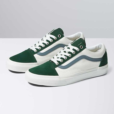 Vans Verdes, Tennis Vans, Vans Old School, Old Skool Platform, Vans Store, Vans Shop, School Shoes, Pretty Shoes, Vans Old Skool