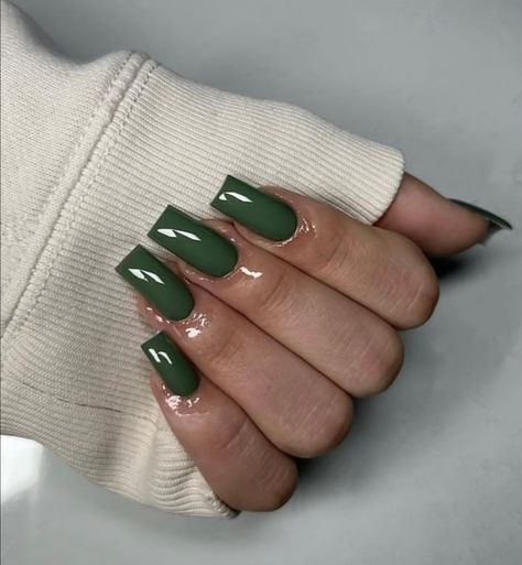 Acrylic Nails Ideas, Green Acrylic Nails, Classy Nail Designs, Square Nail Designs, Green Nail Designs, Modern Nails, Classy Acrylic Nails, Pretty Gel Nails, Instagram Nails