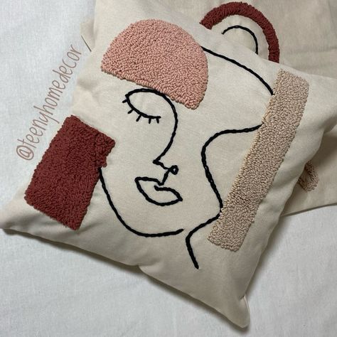 Punch Needle Throw Pillow Cover With Abstract Face Pattern - Etsy Needle Cushion, Beige Pillow Covers, Living Room Cushions, Beige Pillow, Face Pattern, Beige Pillows, Abstract Face, Beige Cushions, Abstract Throw Pillow