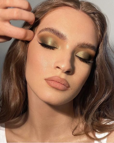 Olive Green And Gold Eye Makeup, Eye Look For Green Dress, Brown Green Makeup Looks, Moss Green Makeup, Olive Green Wedding Makeup, Sage Green Soft Glam Makeup, Metallic Green Eyeshadow, Green Bride Makeup, Olive Green Makeup Look Brown Eyes