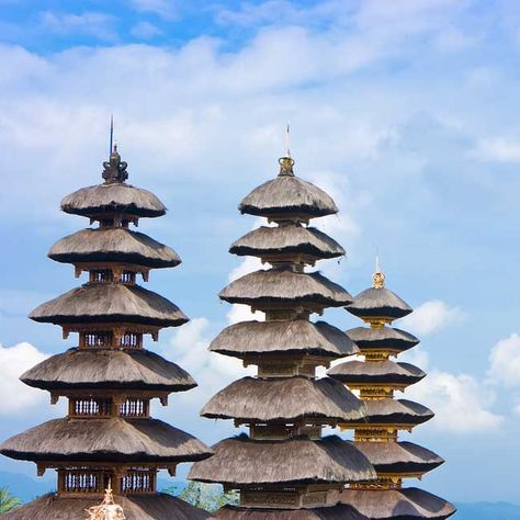 Bali ... pagodas Indonesian Architecture, Contemporary Balinese Architecture, Indo Saracenic Architecture, Indonesia Vernacular Architecture, Indonesian House Traditional, Indonesia Architecture Traditional, Pagoda Temple, Bali Lombok, Asian Architecture