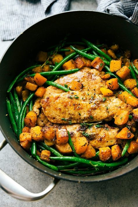 Skillet Chicken and Butternut Squash - Chelsea's Messy Apron Chicken And Squash Recipes, Whitefish Recipes, Butter Squash Recipe, Chicken And Squash, Butternut Squash Cooking, Chicken And Butternut Squash, Roasted Chicken Breast, Butternut Squash Recipes, Skillet Chicken