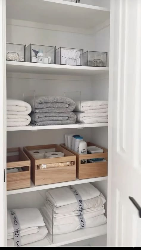 Linen Closet Organization, Towel Storage, Home Organization, Minimalist Closet, Closet Organization, Storage Solutions, Bathroom Essentials, Acrylic Dividers, Wooden Storage Bins, Organized Living, Neat And Tidy, Functional Storage, Modern Home Organization, Declutter Your Home, Closet Goals Cleaning Inspiration, Organized Closet, House Organisation, Linen Cupboard, Linen Closet Organization, Dream Apartment Decor, House Organization, Future Apartment Decor, Apartment Organization