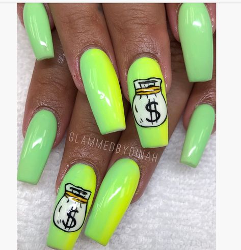 Money Bags 💰 Instagram & Twitter : @GlammedByDinah 🦄💅🏽 Money Bag Nails Designs, Dollar Sign Nails Design, Nails With Money Design, Money Sign Nails Designs, Money Sign Nails, Money Bag Nails, Money Acrylic Nail Design, Money Bags, Nail Decor