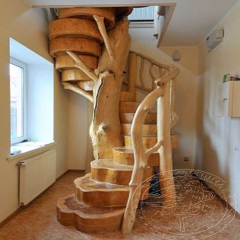 Love it Lan Can, Wooden Stairs, Log Furniture, Spiral Staircase, Staircase Design, Stairs Design, Cookie Monster, Design Case, Log Homes