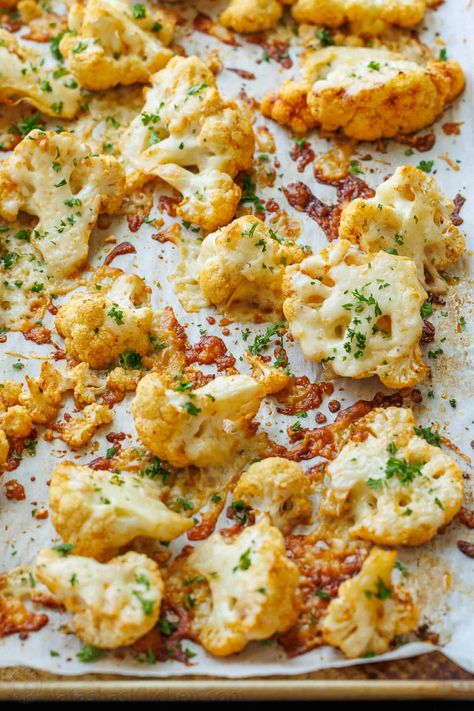 Parmesan Roasted Cauliflower Recipe Cheap Clean Eating Recipes, Natasha Kitchen, Apartment Cooking, October Recipes, Natashas Kitchen, Roasted Cauliflower Recipe, Parmesan Roasted Cauliflower, Crispy Cauliflower, Parmesan Cauliflower