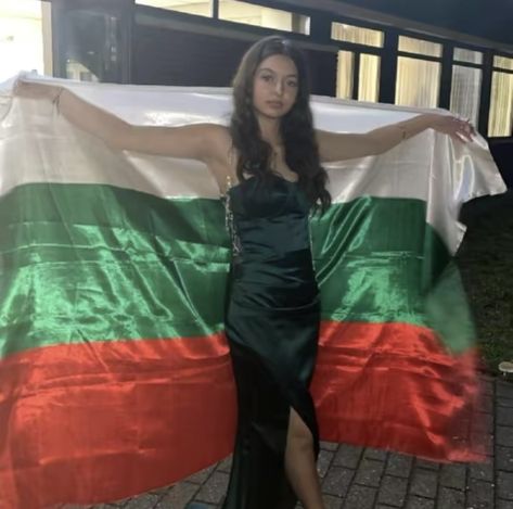 Bulgarian Aesthetic, Bulgarian People, Bulgaria Aesthetic, Balkan Girl, Levski Sofia, Bulgarian Girl, Slavic Core, Bulgarian Flag, Bulgarian Women