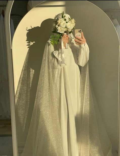 Hijab Wedding Dresses Simple, Hijabi Wedding Dress, Islamic Wedding Dress, Hijabi Bride, Niqabi Bride, Wedding Dress Hijab, Hijabi Wedding, Fesyen Islam, Hijabi Brides