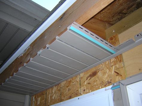 Diy Home Remodeling, Soffit And Fascia, Vinyl Soffit, Vinyl Siding Installation, Installing Siding, Home Fix, Diy Home Repair, Vinyl Siding, Home Repairs