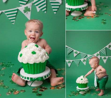 March Birthday Party Ideas, St Patricks Day Cake, St Patricks Baby, St Patricks Day Cakes, Themed Cake Smash, Baby Holiday Photos, First Birthday Cupcakes, 1st Birthday Themes, Birthday Themes For Boys