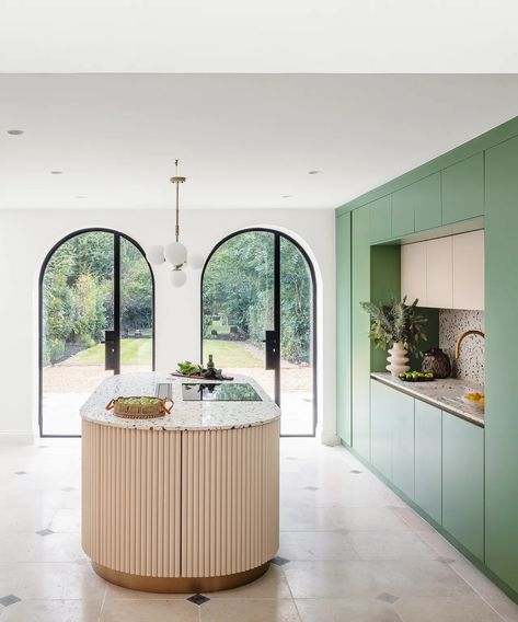 Designing a kitchen: an expert guide to planning a kitchen | Homes & Gardens Kitchen Trends 2021, Wall Cupboards, Hidden Kitchen, House Studio, Big Kitchen, Kitchen Extension, Kitchen Plans, Bespoke Kitchens, Kitchen Trends