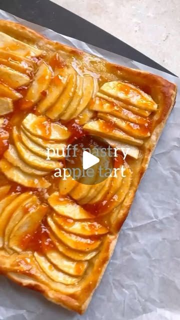 Tawnie Graham on Instagram: "@krolls_korner PUFF PASTRY APPLE TART 😍🍏
.
Will be a great Thanksgiving dessert if you don’t want to fuss with making an entire apple pie! 🥧 comment “recipe please” and I’ll dm you my recipe!
.
https://krollskorner.com/recipes/desserts/puff-pastry-apple-tart/
.
#appletart #puffpastry #thanksgiving #thanksgivingdinner #thanksgivingdesserts #easydessert #applepie #easyapplepie" Thanksgiving Puff Pastry Recipes, Puff Pastry Tarts Fruit, Puff Pastry Apple Recipes, Apple Puff Pastry Recipes, Apple Tart Puff Pastry, Puff Pastry Apple Tart, Apple Pie Pastry, Tawnie Graham, Apple Recipes With Puff Pastry