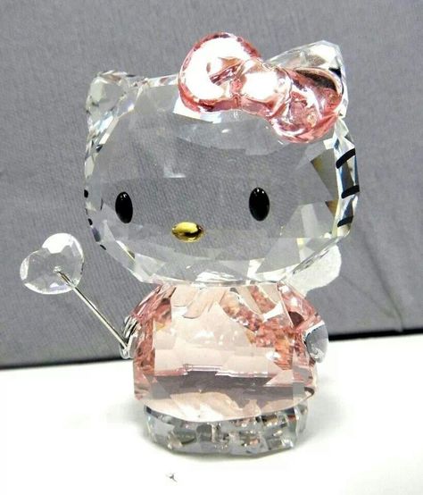 Swarovski Hello Kitty, Hello Kitty Room Decor, Swarovski Crystal Figurines, Pink Wallpaper Hello Kitty, Hello Kitty Baby, Walpaper Hello Kitty, Hello Kitty Jewelry, Hello Kitty Rooms, Hello Kitty Themes