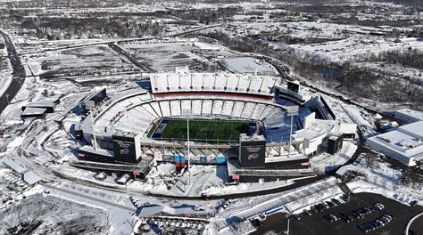 Bills Fans Turn Out in Force to Shovel Out Highmark Stadium — Sports Illustrated Highmark Stadium, Thanksgiving Books, Sports Illustrated, Shovel, Buffalo, Force, Thanksgiving, Fan, Turn Ons