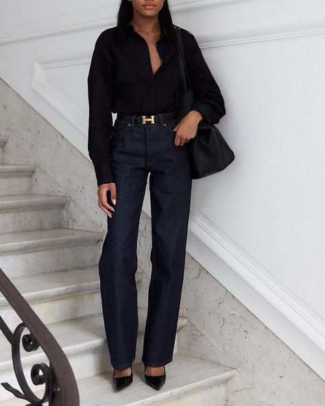 All Posts • Instagram Classy Blue Jeans Outfit, Business Casual Black Jeans, Going Out Dinner Outfits, Dark Washed Jeans Outfit, Ootd Work, Business Casual Black, Washed Blue Jeans, Corporate Casual, Black Top Outfit