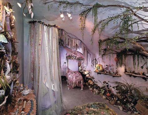 Witch Aesthetic Bedroom, Fairytale Bedroom, Fairy Bedroom, Lots Of Plants, Fairy Room, Cottage Aesthetic, Fairy Aesthetic, Aesthetic Rooms, Pretty Room