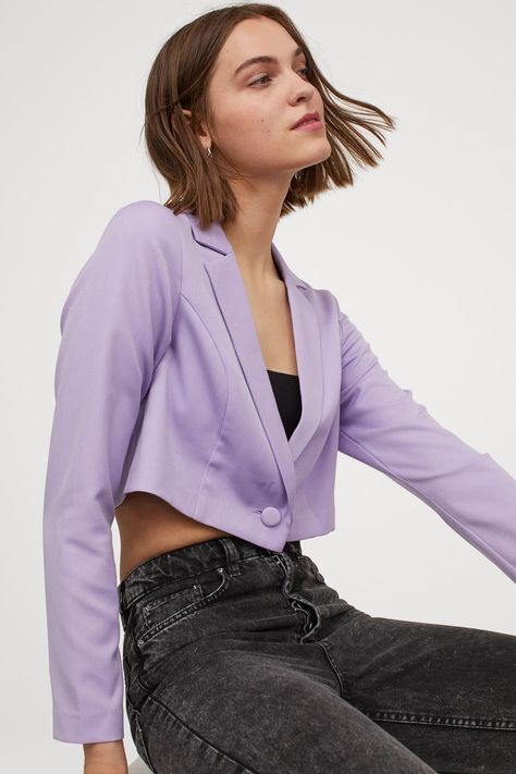 Crop Blazer Outfit, Purple Blazer, Purple Lady, Blazer Outfit, Crop Blazer, Quick Outfits, Cropped Blazer, Blazer Outfits, Formal Outfit