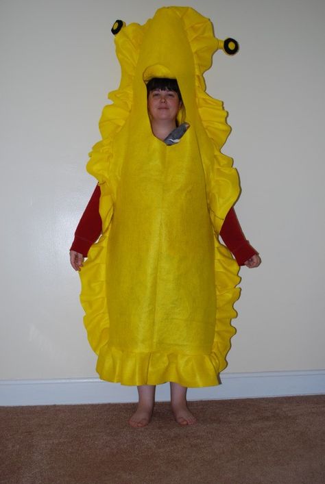 Banana Slug Adult Halloween Costume Slug Costume, Banana Slug Costume, Banana Costume Diy, Kids Banana Costume, Banana Slug Crochet Pattern, Banana Slug, Halloween Uk, Creative Costumes, Costume Patterns